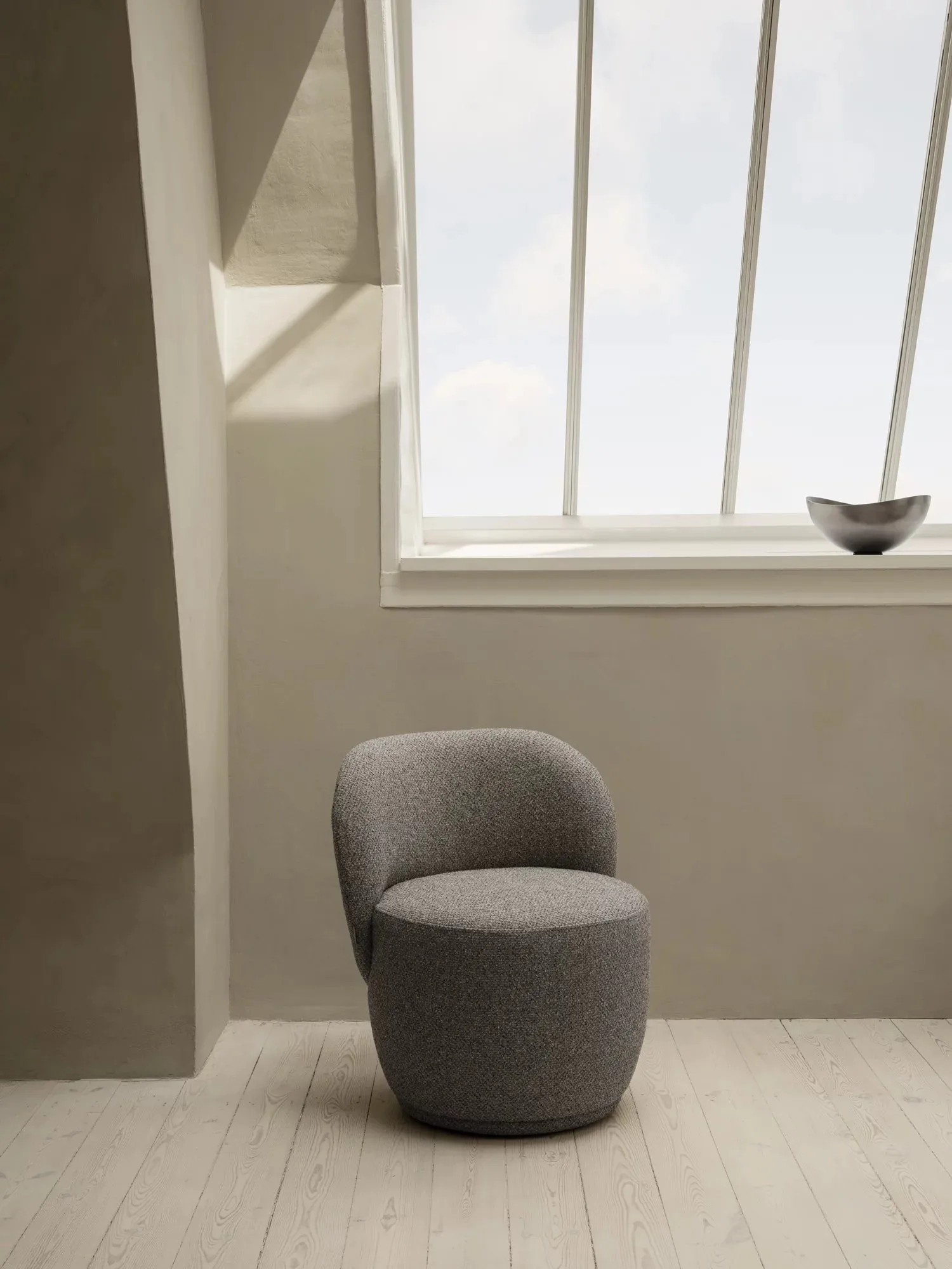 ONDEA 深皿 M Ø30 cm, Burned metal Blomus | ブロムス