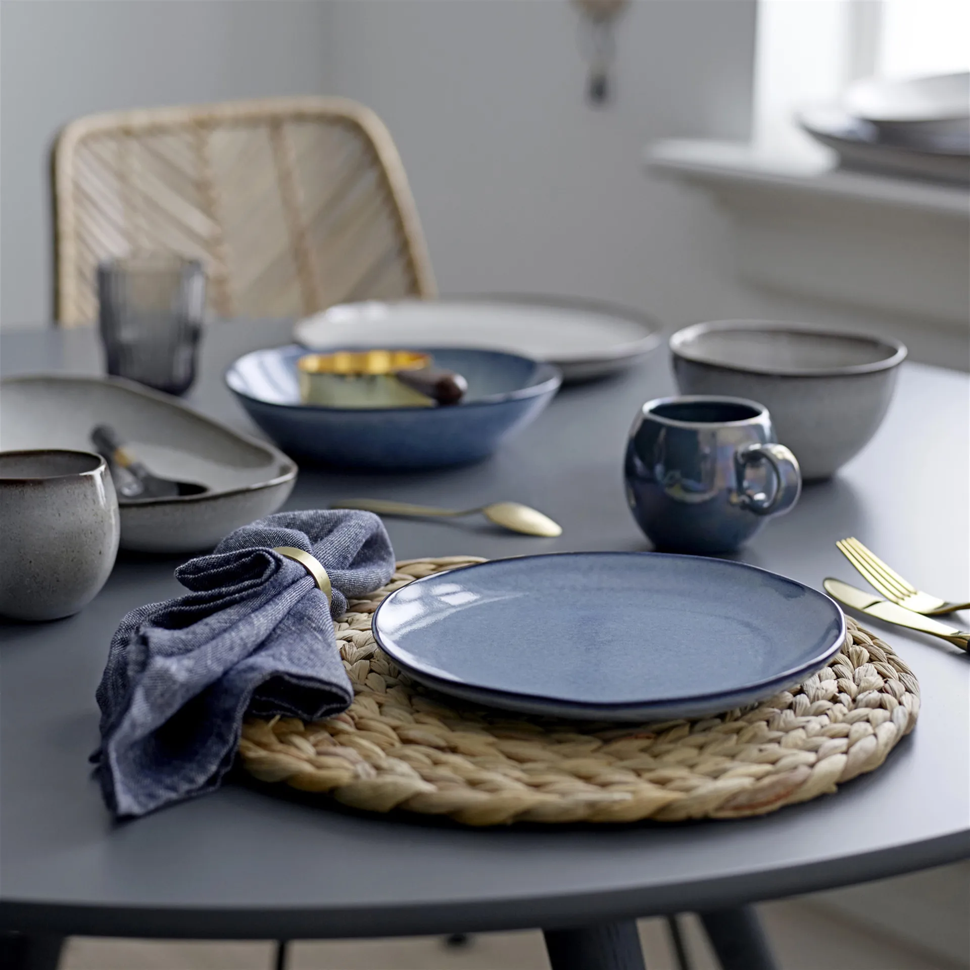 Bloomingville ブレイド ランチョンマット, Ø 35 cm Bloomingville | ブルーミングヴィル