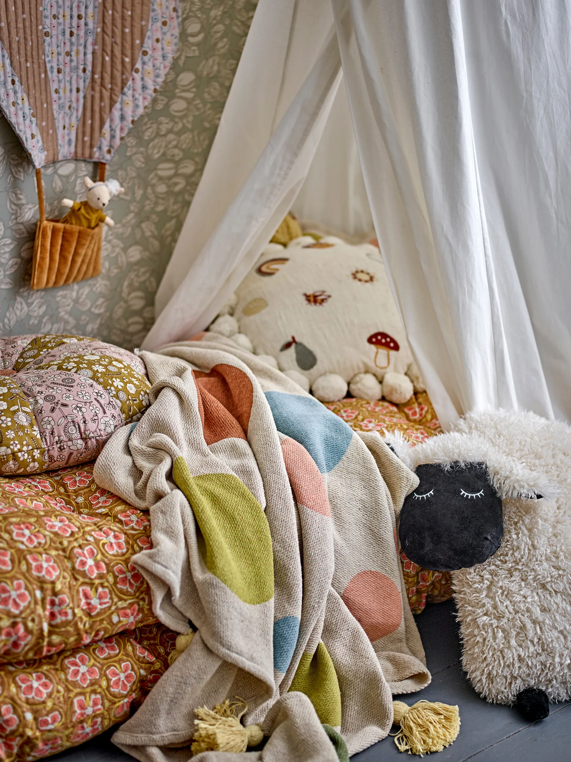 Clennie ブランケット 130x160 cm, Nature Bloomingville | ブルーミングヴィル