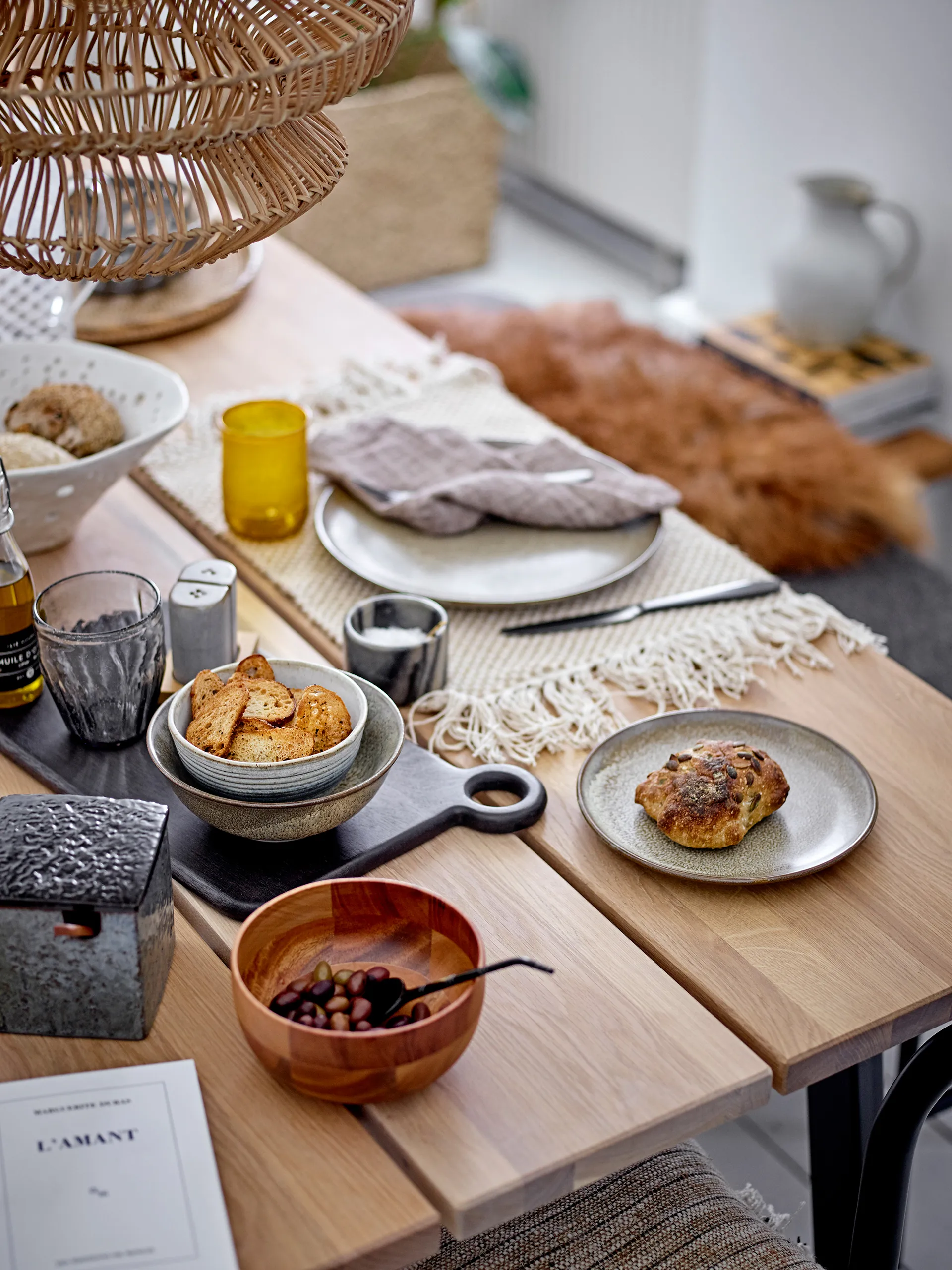 Josefine ソルト＆ペッパーセラー ソーサー付き, grey Bloomingville | ブルーミングヴィル