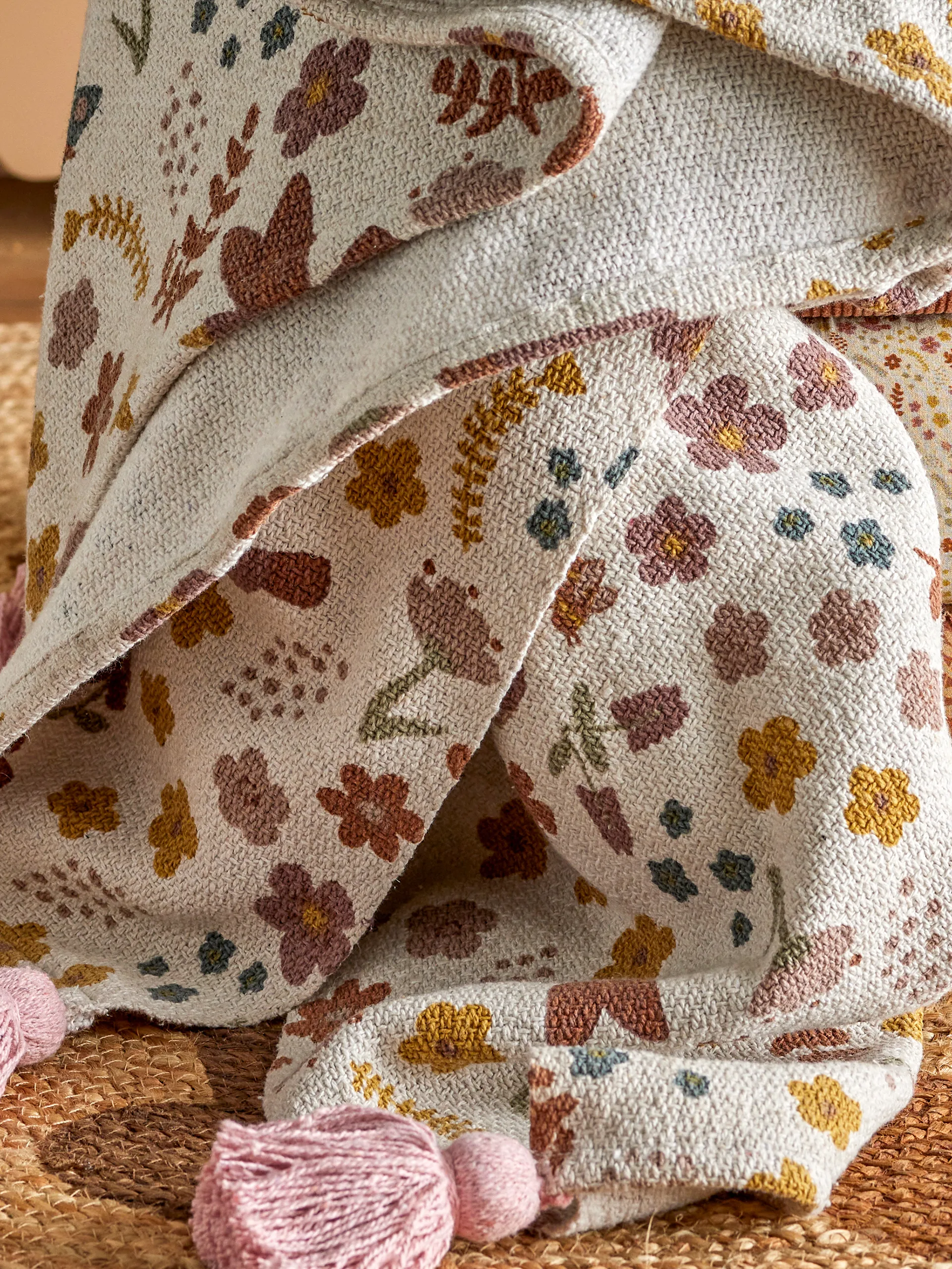 Kristine スロー 130x160 cm, Nature Bloomingville | ブルーミングヴィル