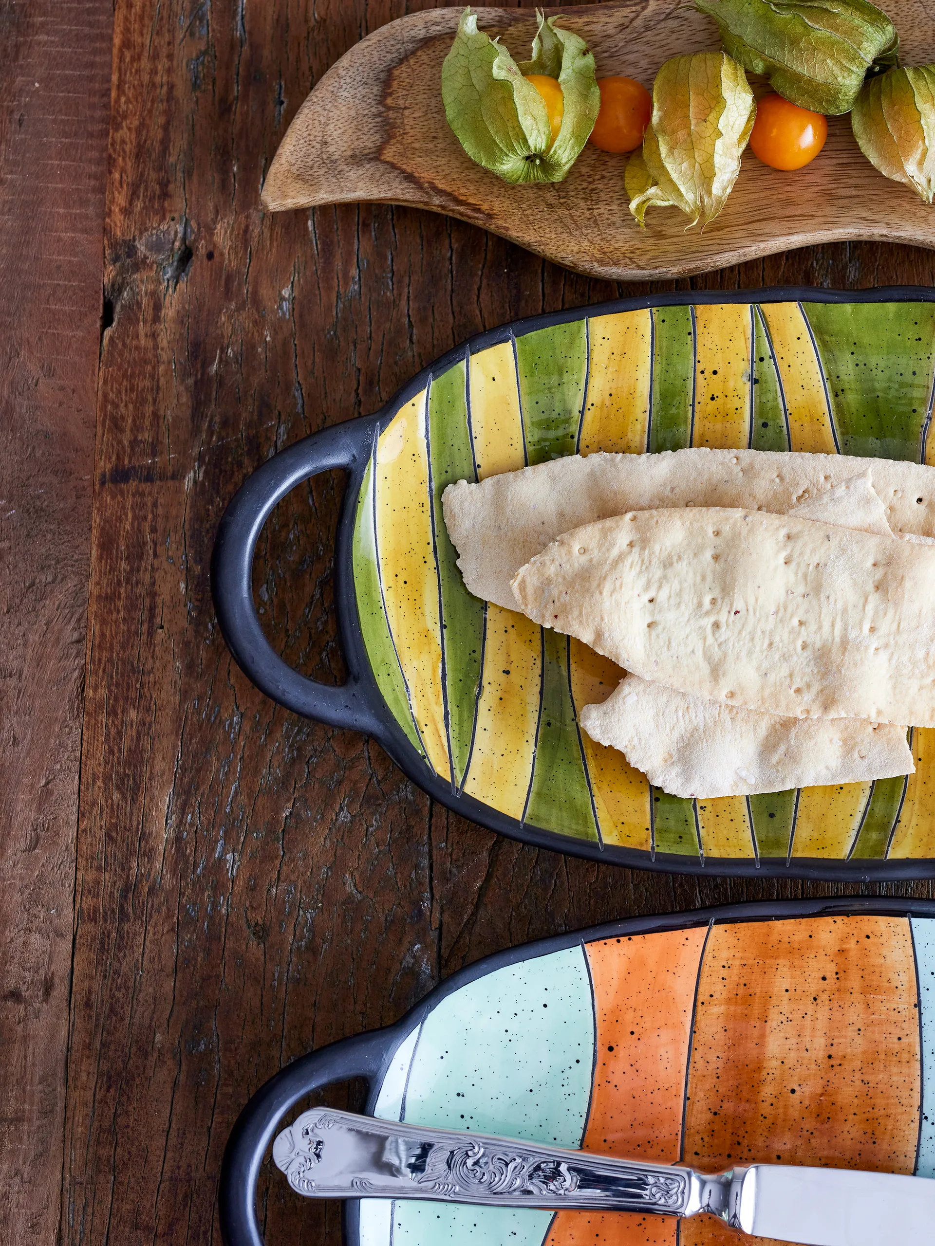 Lilie サービングプレート ハンドル付き 15x32.5 cm, Green Bloomingville | ブルーミングヴィル