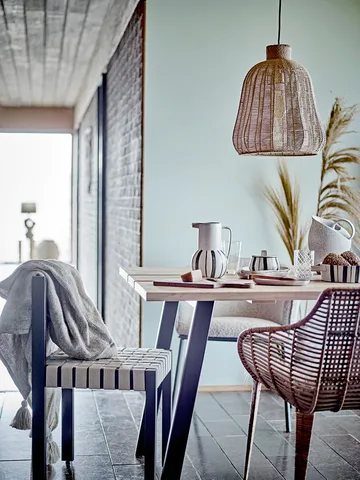 Marita ピッチャー 1.35 L - Black-white - Bloomingville | ブルーミングヴィル