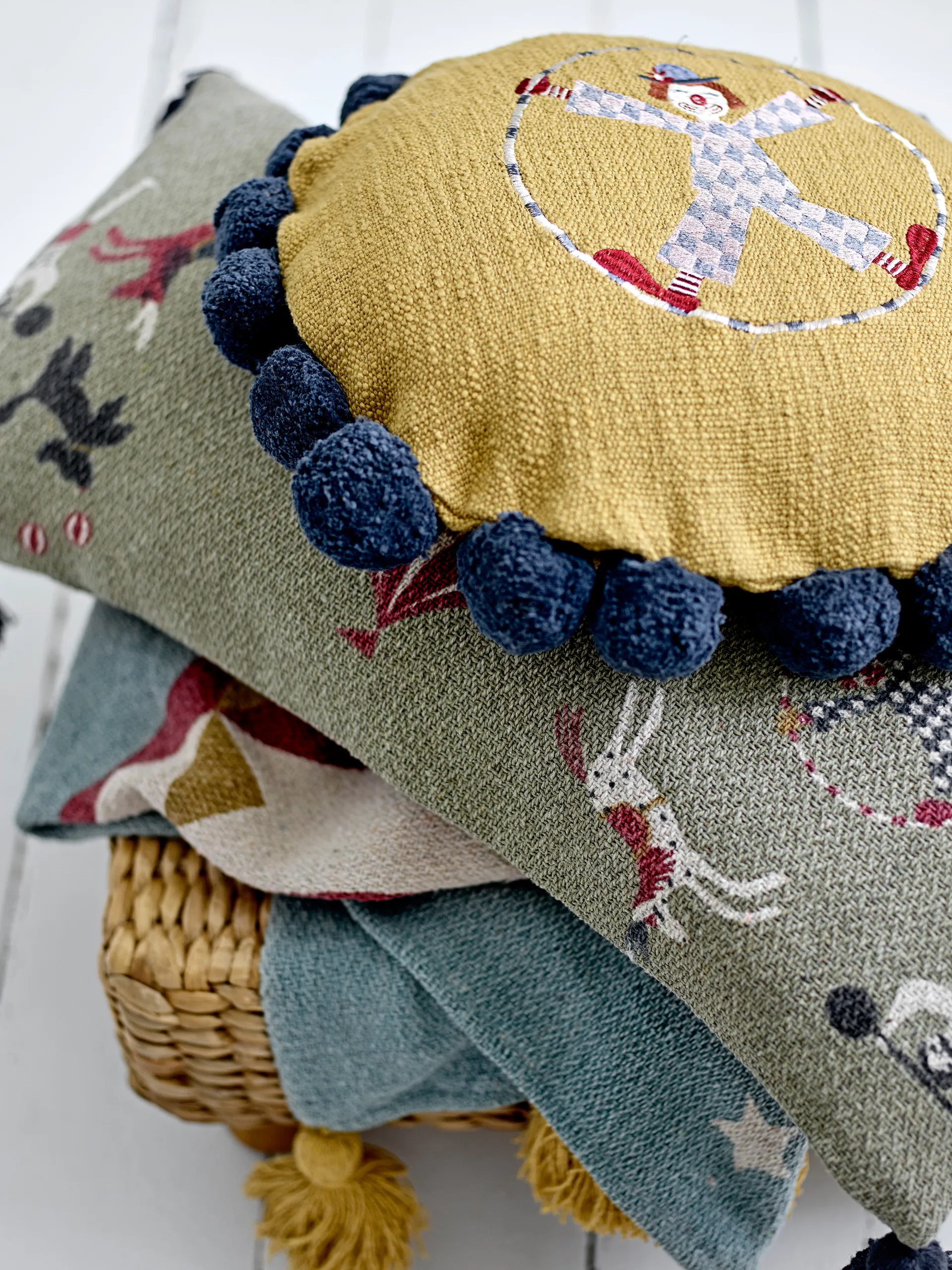 Prana スロー 130x160 cm, Circus Bloomingville | ブルーミングヴィル