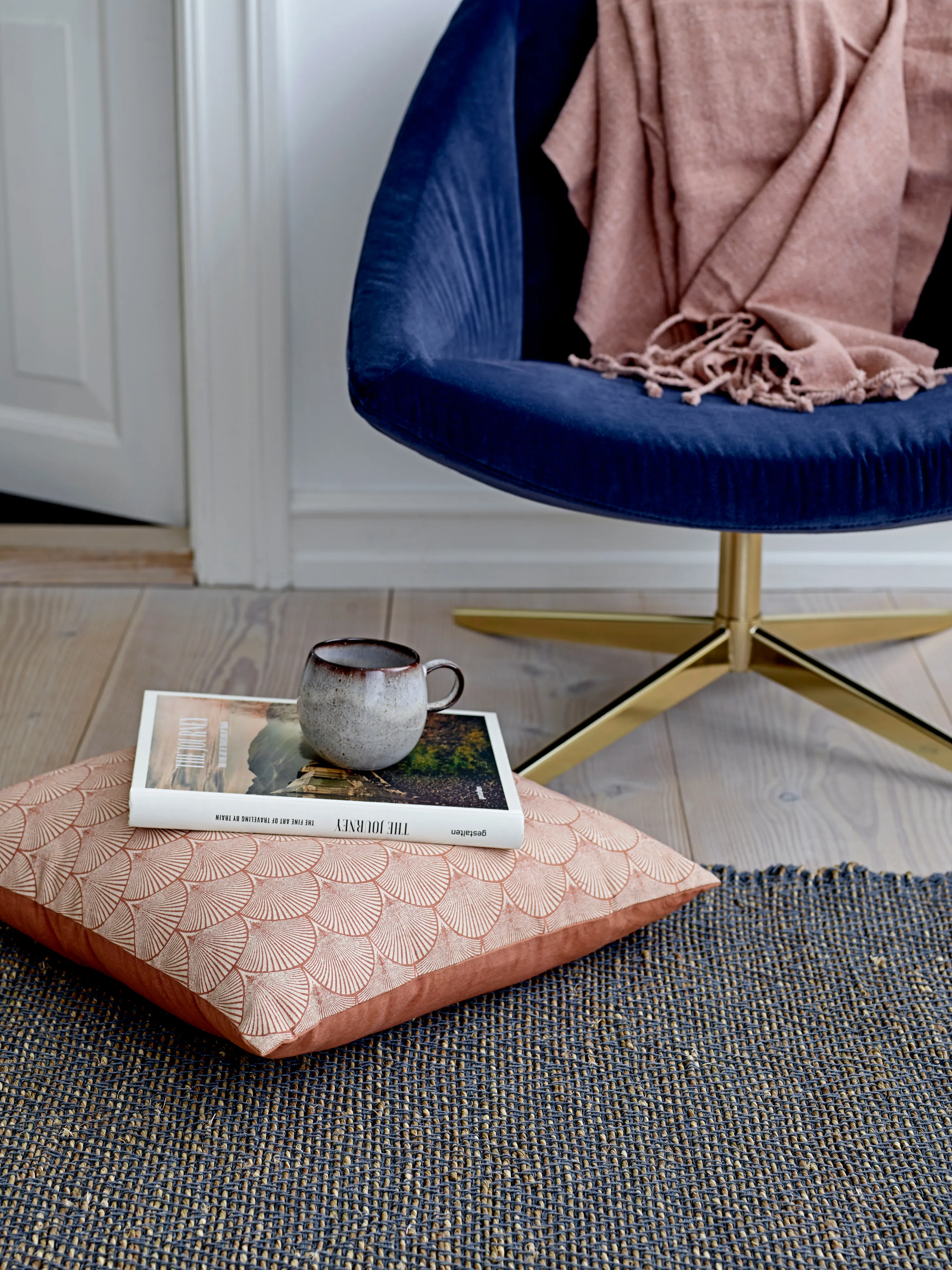 Bloomingville | ブルーミングヴィル からのSandrine マグ 9.5 cm