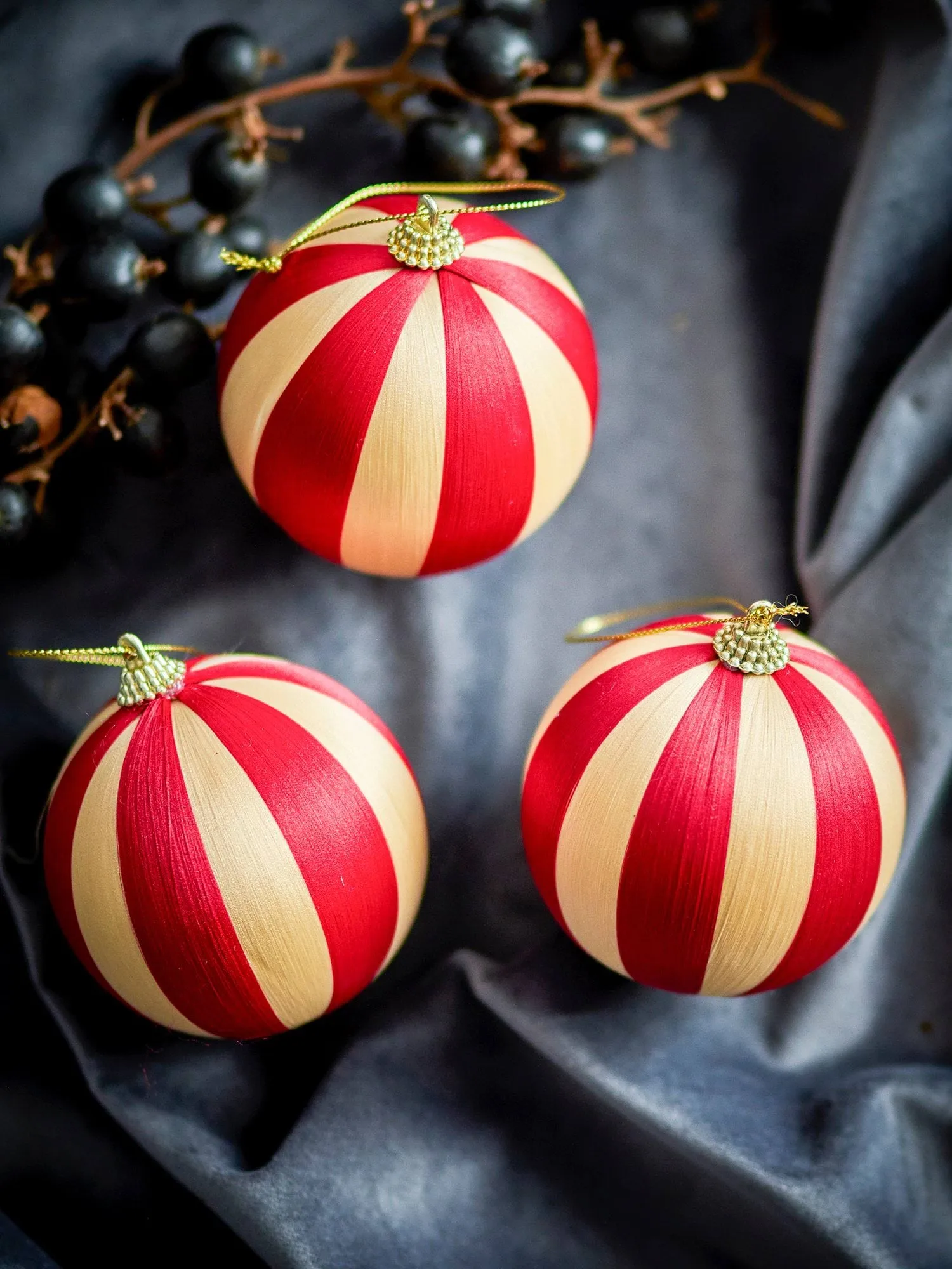 Wynn クリスマスオーナメント, Red, 3-pack, Ø8 cm Bloomingville | ブルーミングヴィル