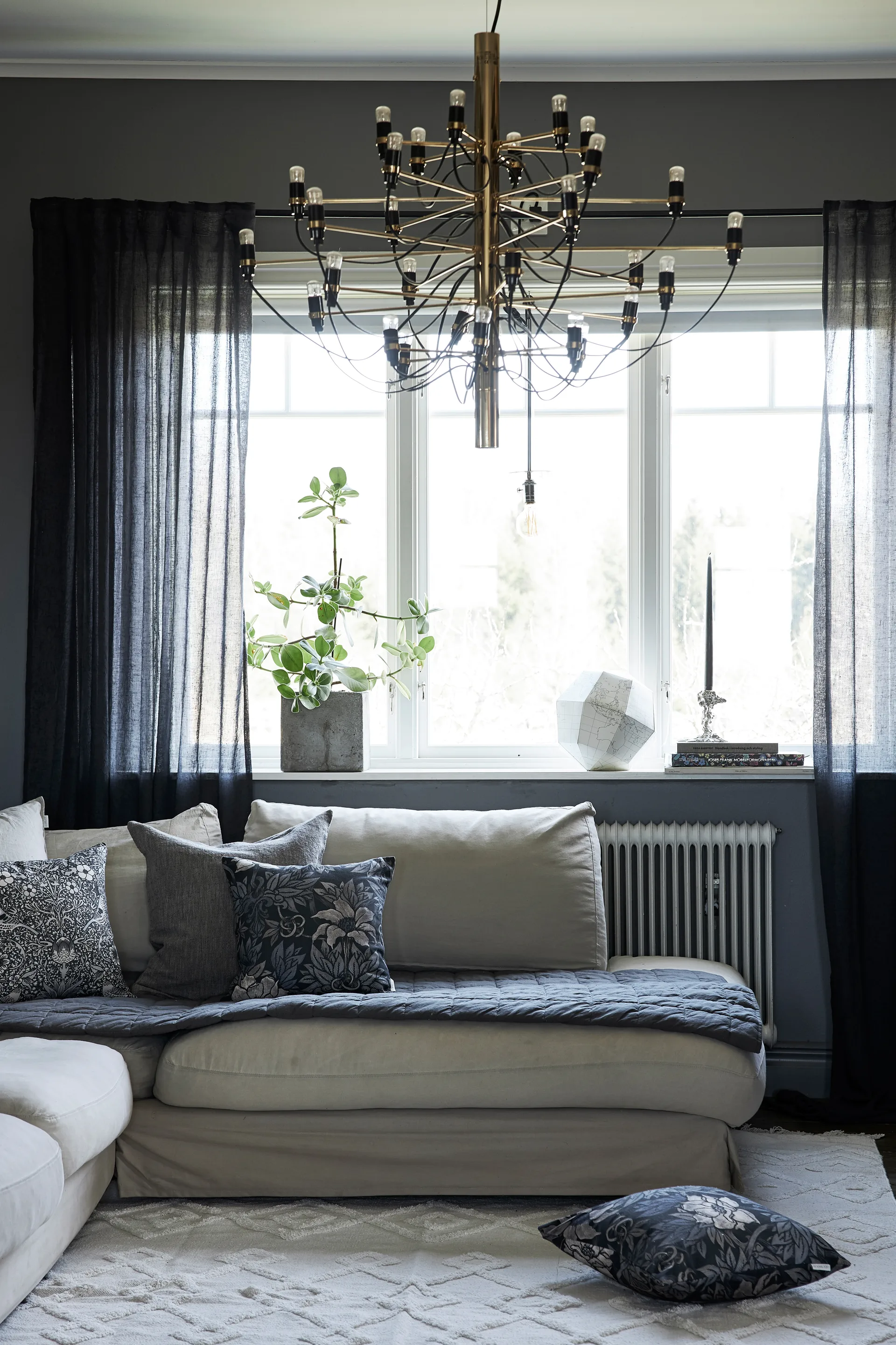 Mirja カーテン セット 130x275 cm, Black-grey Boel & Jan | ボエル & ヤン