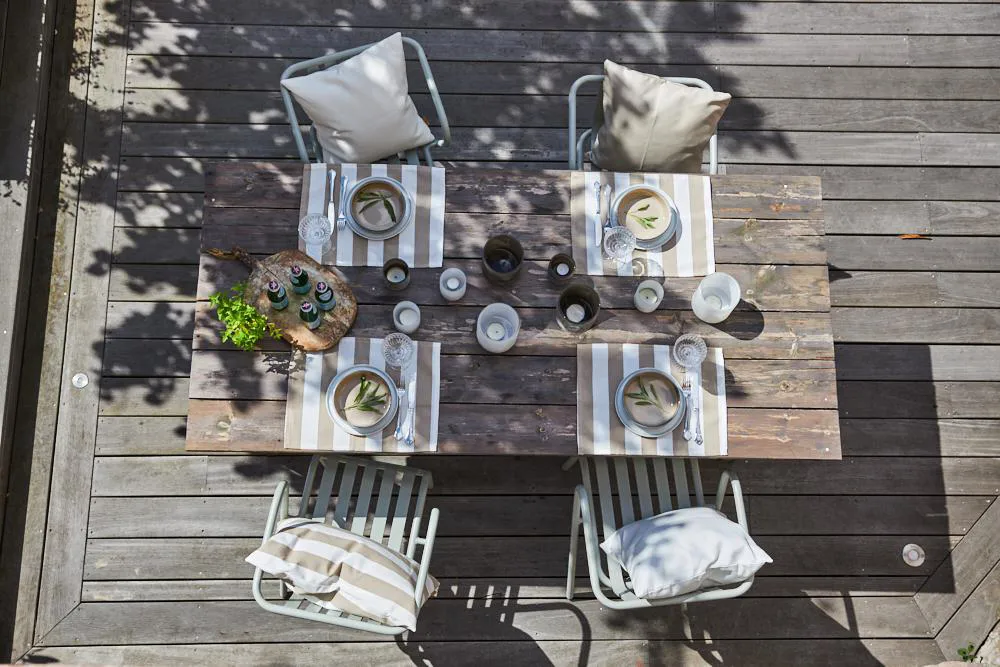 Outdoor ストライプピローケース 40x60 cm, Beige Boel & Jan | ボエル & ヤン