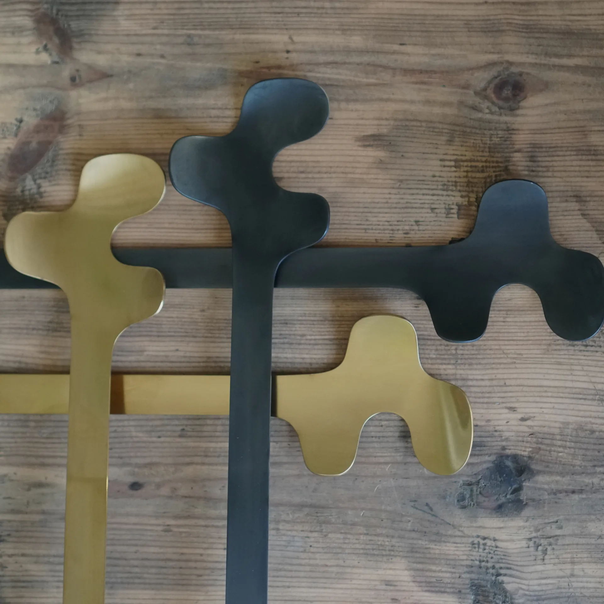 Leaf サラダサーバー, Brushed Black Born In Sweden | ボーン イン スウェーデン