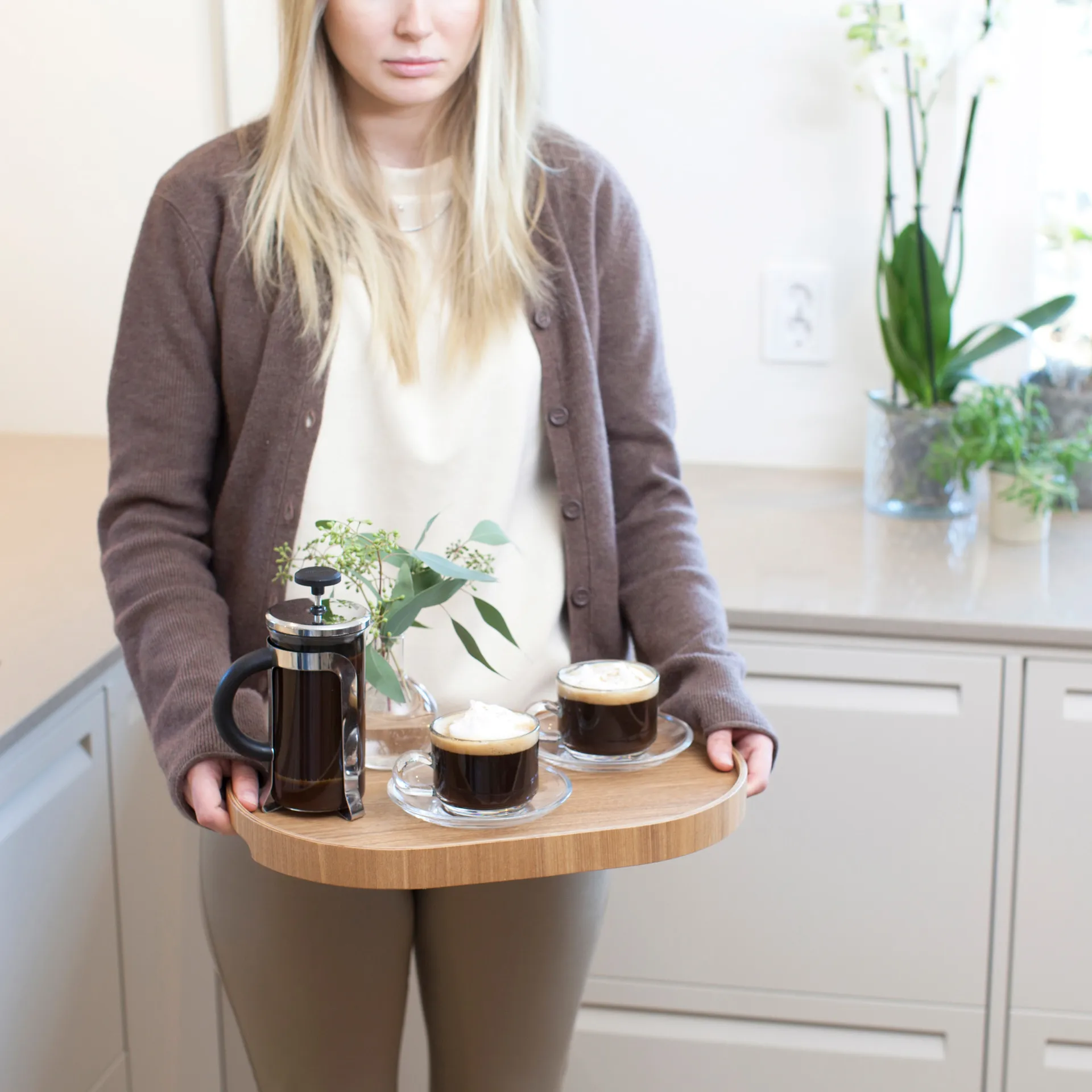 Bosign サービングトレイ curveline medium 26x39 cm, willow Bosign | ボーサイン