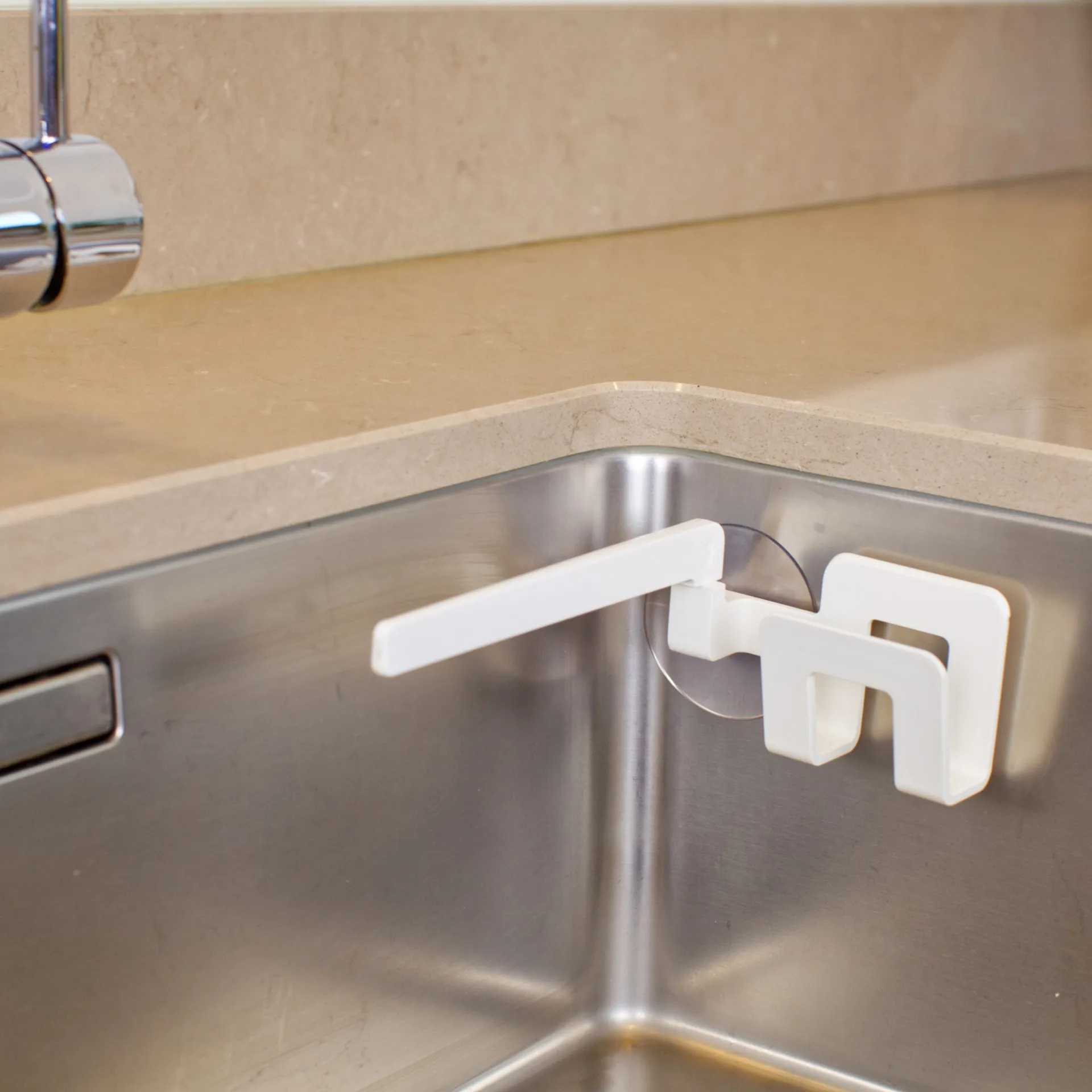 クロス & 食器スポンジ用ホルダー 吸盤カップ, White Bosign | ボーサイン