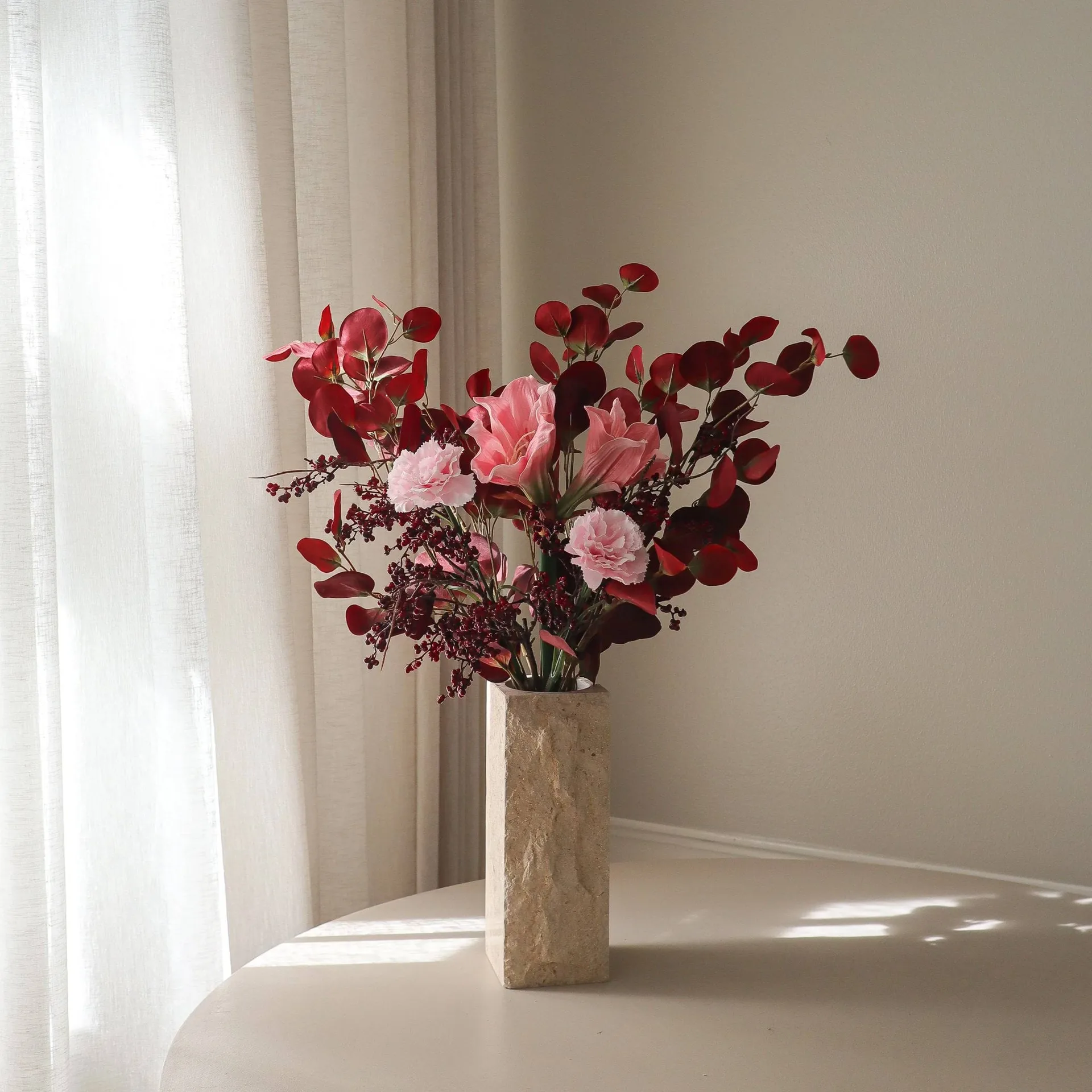 Burgundy blush artificial bouquet, Amaryllis, carnation, berry branches, eucalyptus, 84 cm Botané | ボタネ