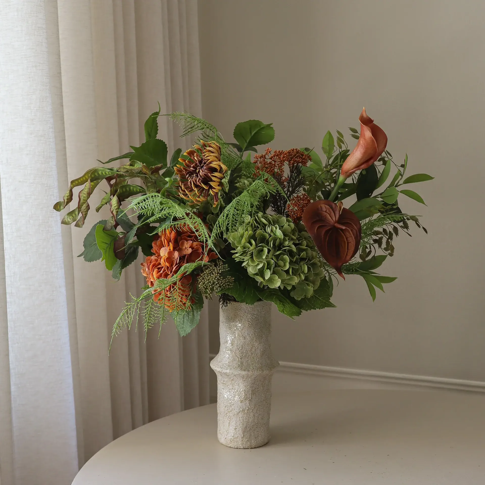 Cedar Grove 人工ブーケ, アジサイ・半サボテンダリア・カラー、90 cm、14本 Botané | ボタネ