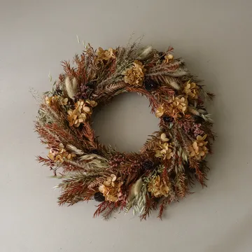 Golden Meadow Wreath 花冠 - アジサイ・ドライグラス・シダ・ラビットイヤー、直径40 cm - Botané | ボタネ