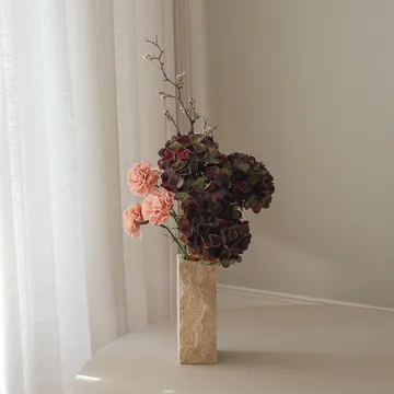 Moody blush artificial bouquet - Hydrangea, carnation, twig, 97 cm - Botané | ボタネ