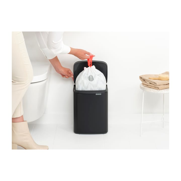 Bo ウェイストビン 7 L, Matte black Brabantia | ブラバンシア