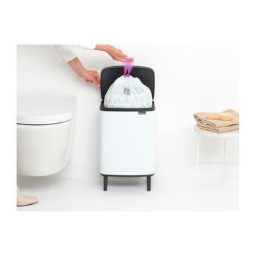 Bo ウェイストビン high 12 L - White - Brabantia | ブラバンシア