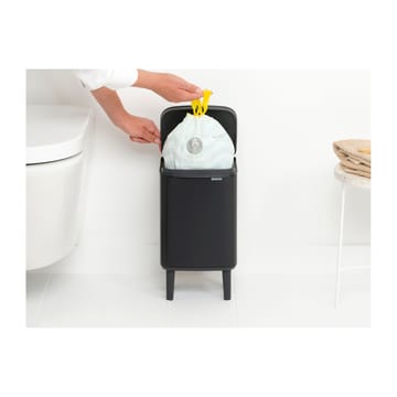 Bo ウェイストビン high 4 L - Matte black - Brabantia | ブラバンシア