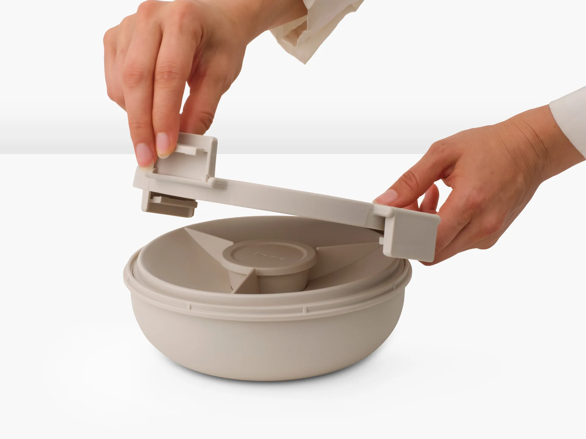 Make & Take サラダボウル 1.3 L, Soft Beige Brabantia | ブラバンシア