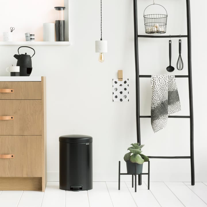 New Icon ペダルビン 20 L, matte black Brabantia | ブラバンシア