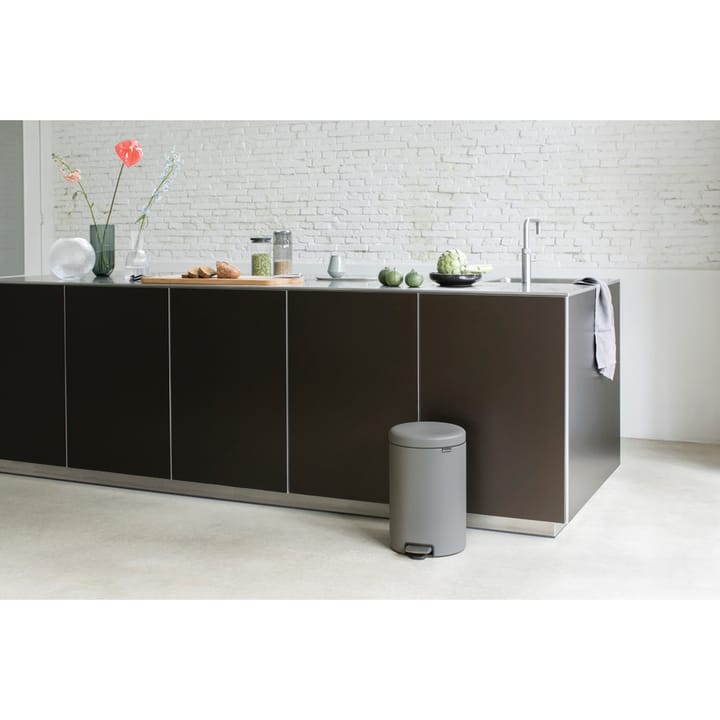 New Icon ペダルビン 20 L, Mineral concrete grey Brabantia | ブラバンシア