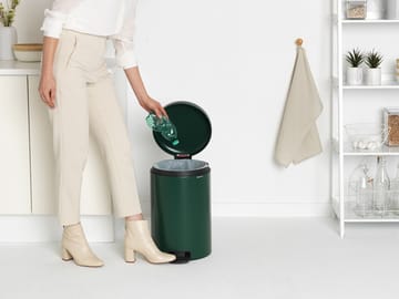 New Icon ペダルビン 20 L - Pine green - Brabantia | ブラバンシア