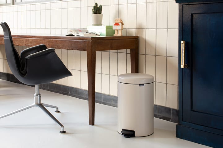 New Icon ペダルビン 20 L, Soft beige Brabantia | ブラバンシア