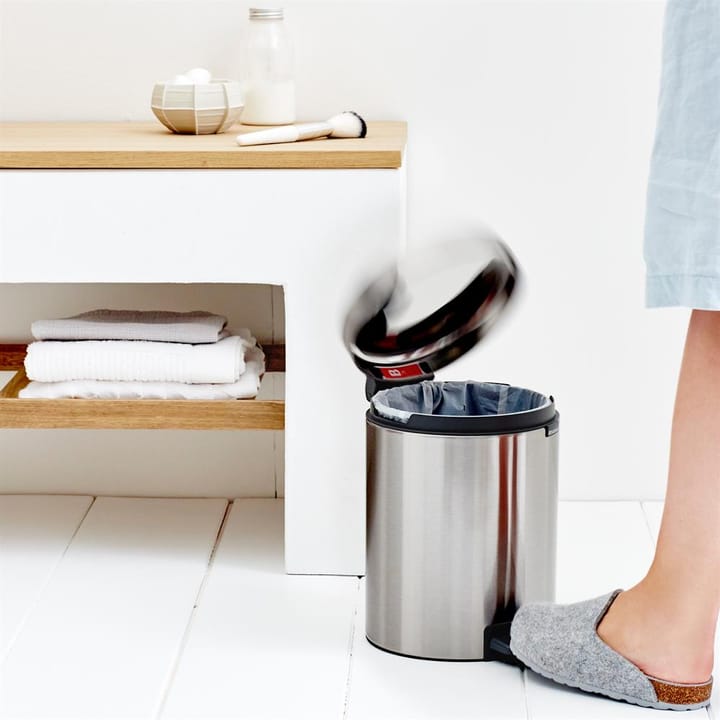 New Icon ペダルビン 5 L, matte steel Brabantia | ブラバンシア