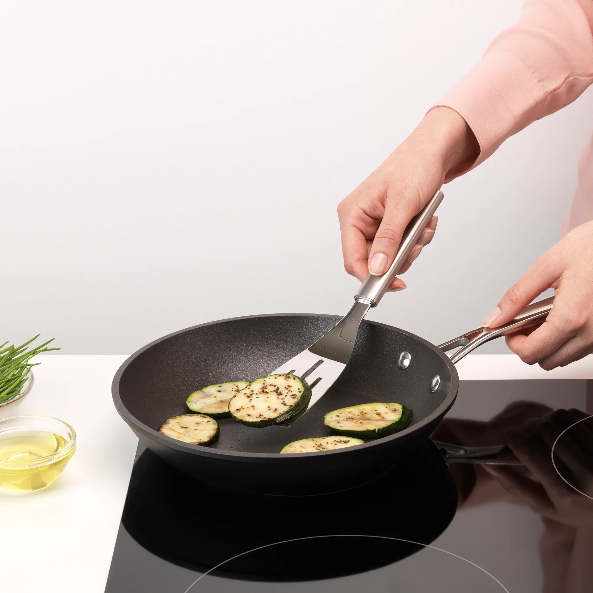 Profile フライングスパチュラ small, stainless steel Brabantia | ブラバンシア