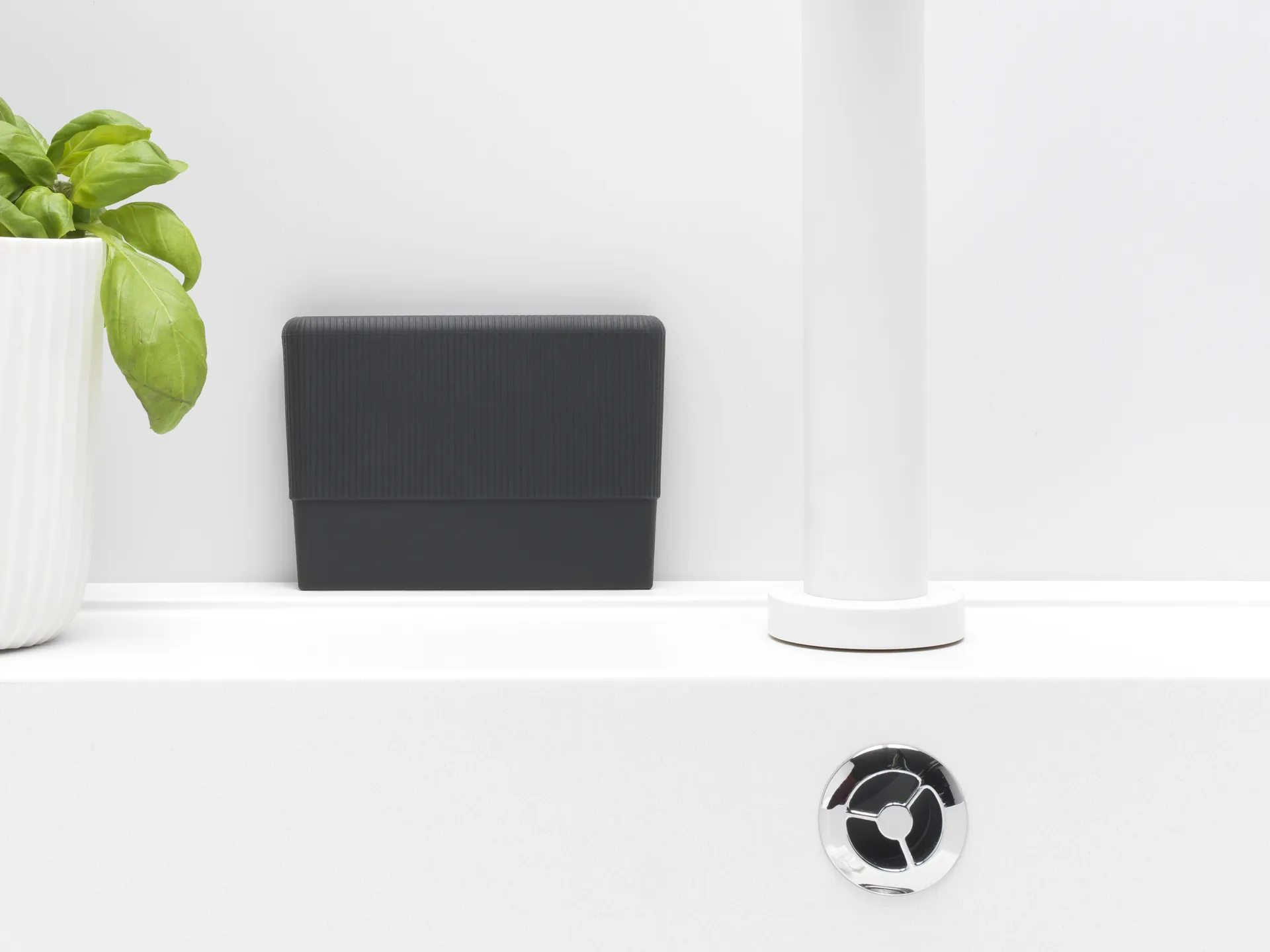 Sinkside dish scraper, Dark grey Brabantia | ブラバンシア