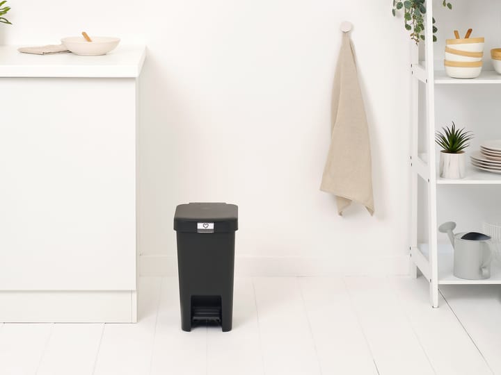 StepUp ペダルビン 10 L, Dark grey Brabantia | ブラバンシア