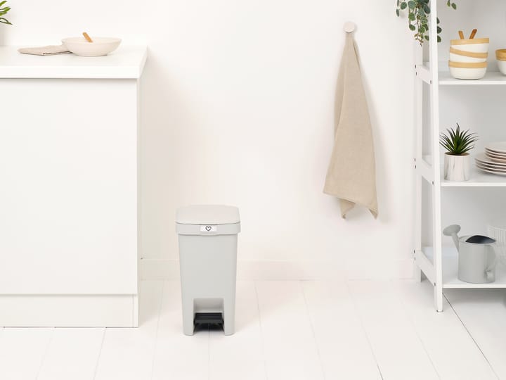 StepUp ペダルビン 10 L - Light grey - Brabantia | ブラバンシア