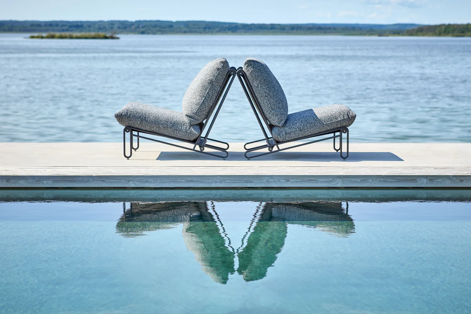 Blixt ラウンジアームチェア, Black-teddy ant Brafab