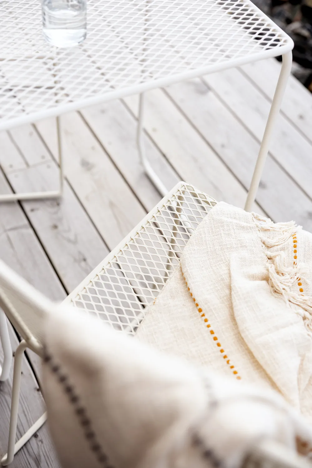 Haru カフェテーブル, Pearl white, 54x61 cm Brafab