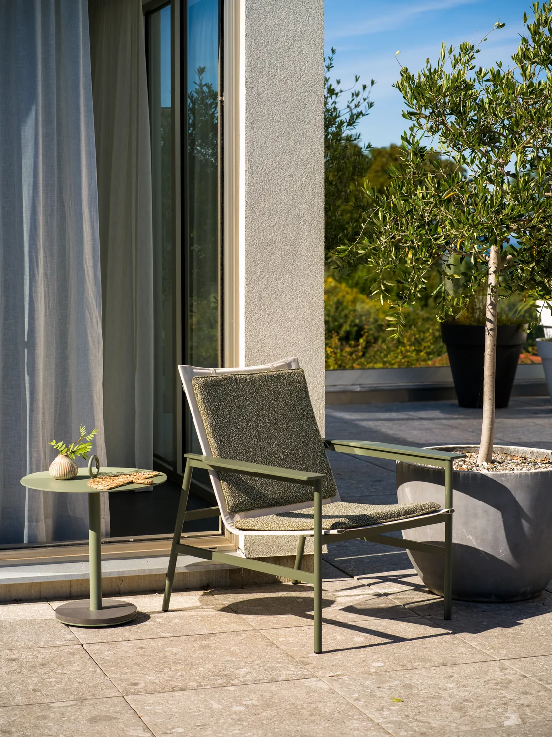 Soro ラウンジアームチェア, Nordic green-teddy verde Brafab