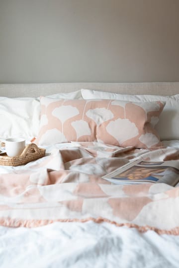 Ginko ピローケース 40x80 cm - Pink-white (Agate) - Brita Sweden | ブリタ スウェーデン
