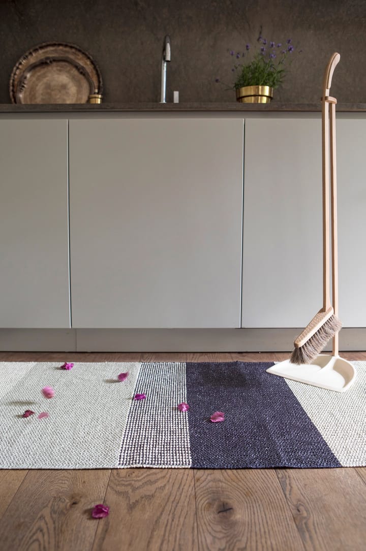 Seasons プラスチックラグ 70x200 cm, berry (pink/purple) Brita Sweden | ブリタ スウェーデン