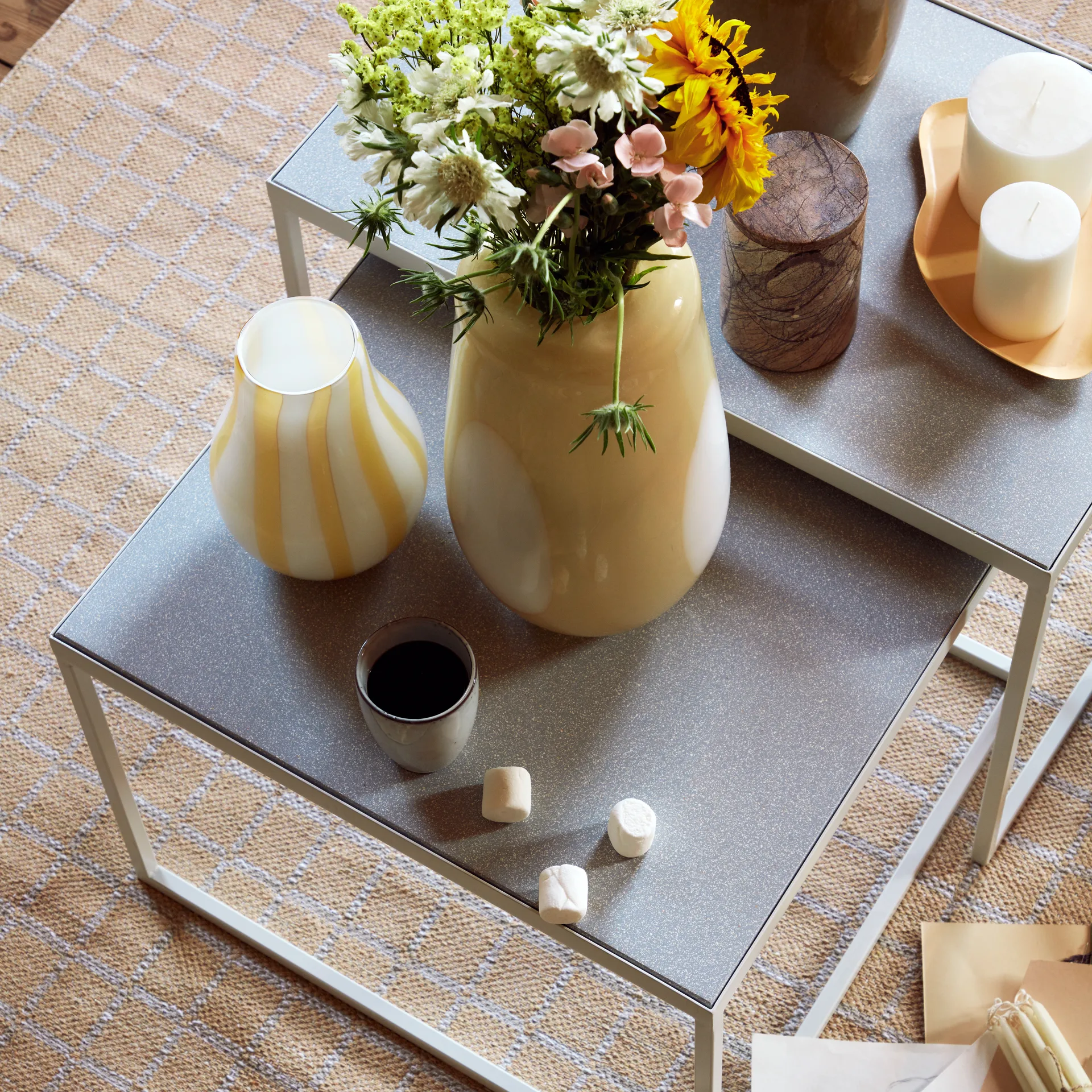 Ada Dot ガラス花瓶 37 cm, golden fleece yellow Broste Copenhagen | ブロスト コペンハーゲン