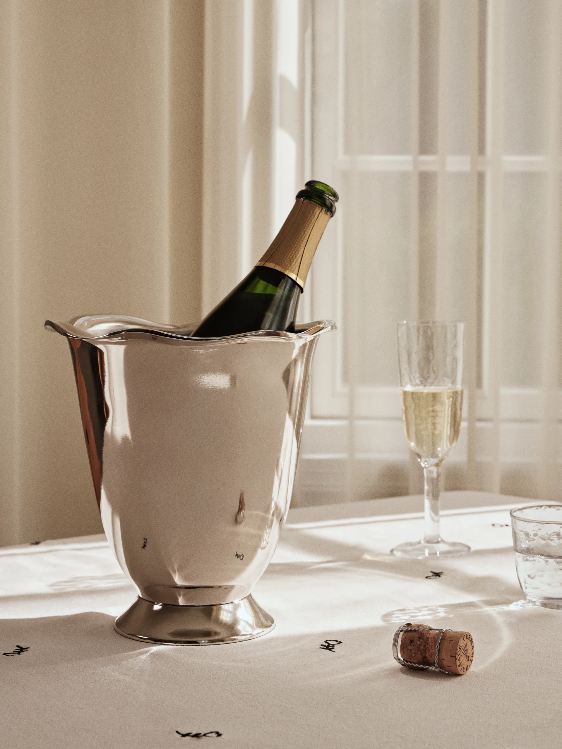 Beatrice ワインクーラー Ø23x23 cm, Aluminium Broste Copenhagen | ブロスト コペンハーゲン