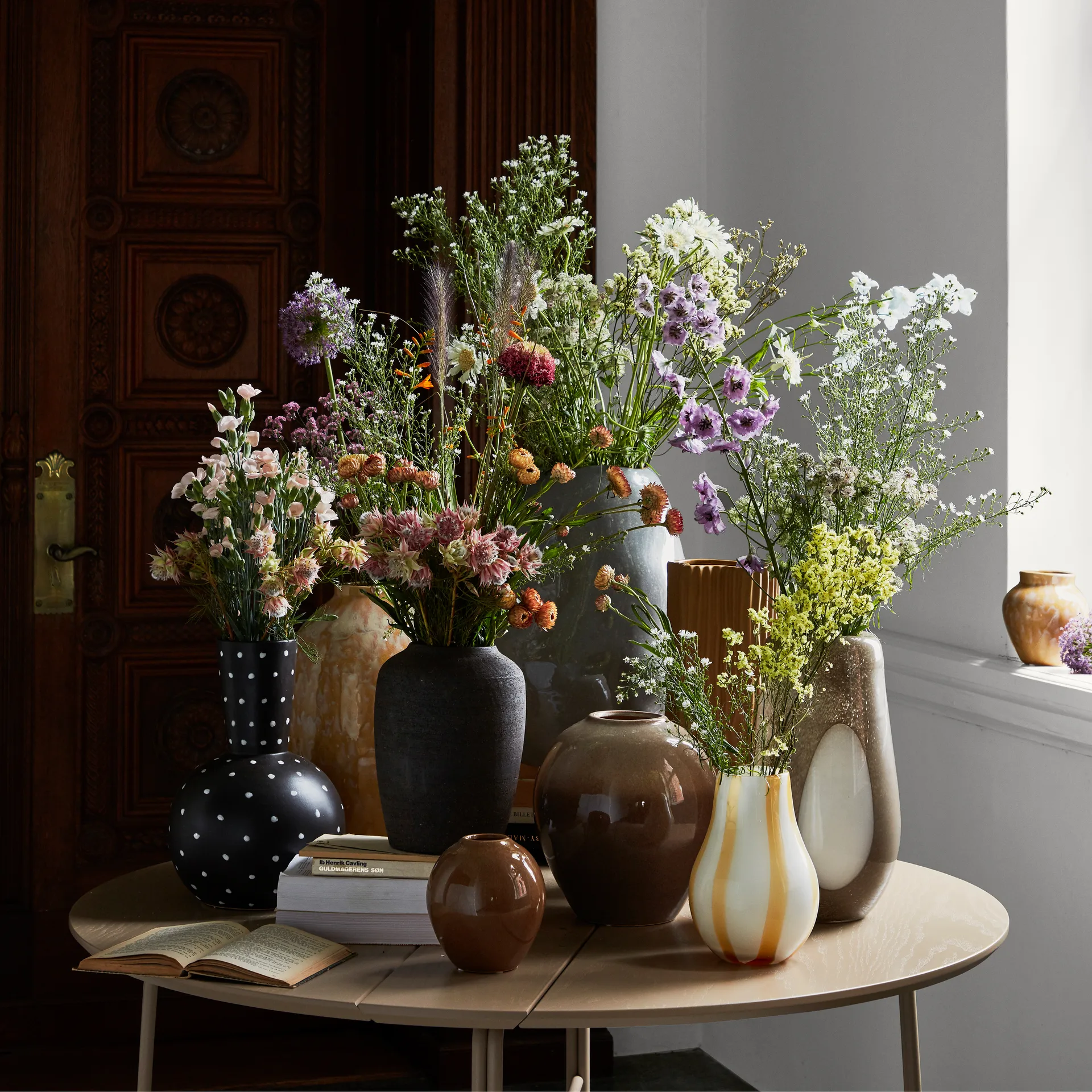 Bella セラミック 花瓶 35 cm, turkish coffee black Broste Copenhagen | ブロスト コペンハーゲン