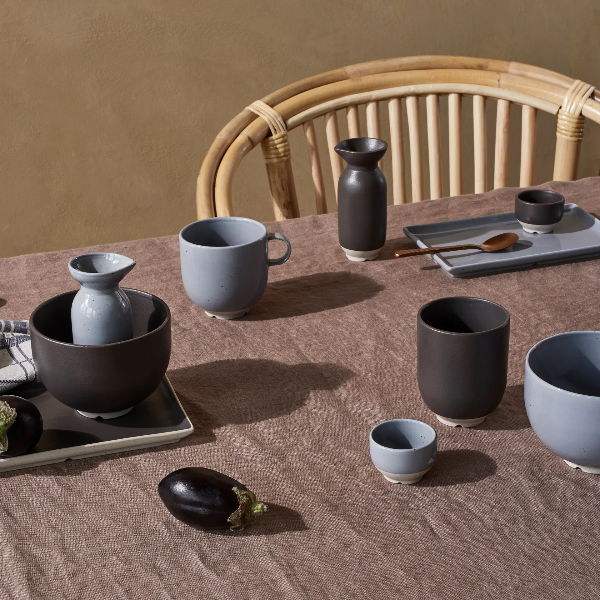 Eli ポット 10 cl, matte charcoal Broste Copenhagen | ブロスト コペンハーゲン