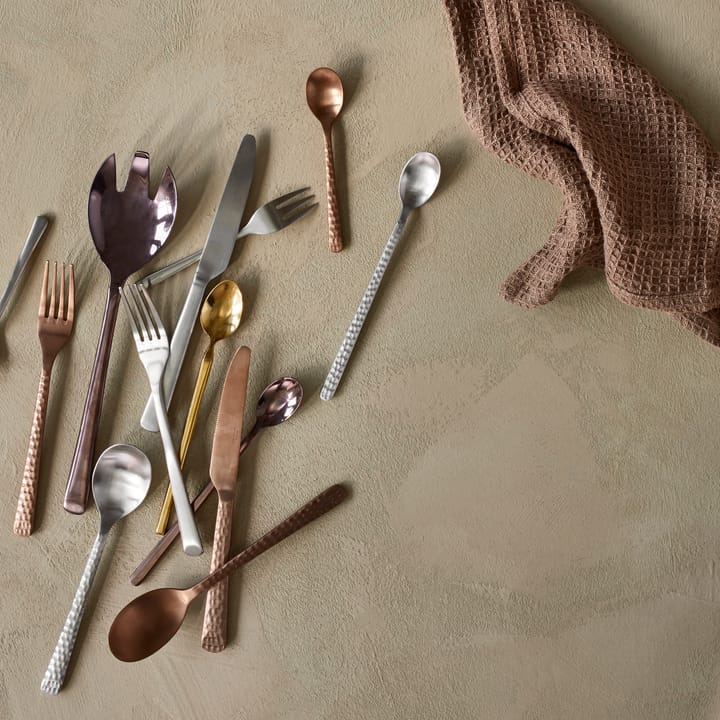 Hune カトラリー 16 ピース - copper hammered - Broste Copenhagen | ブロスト コペンハーゲン