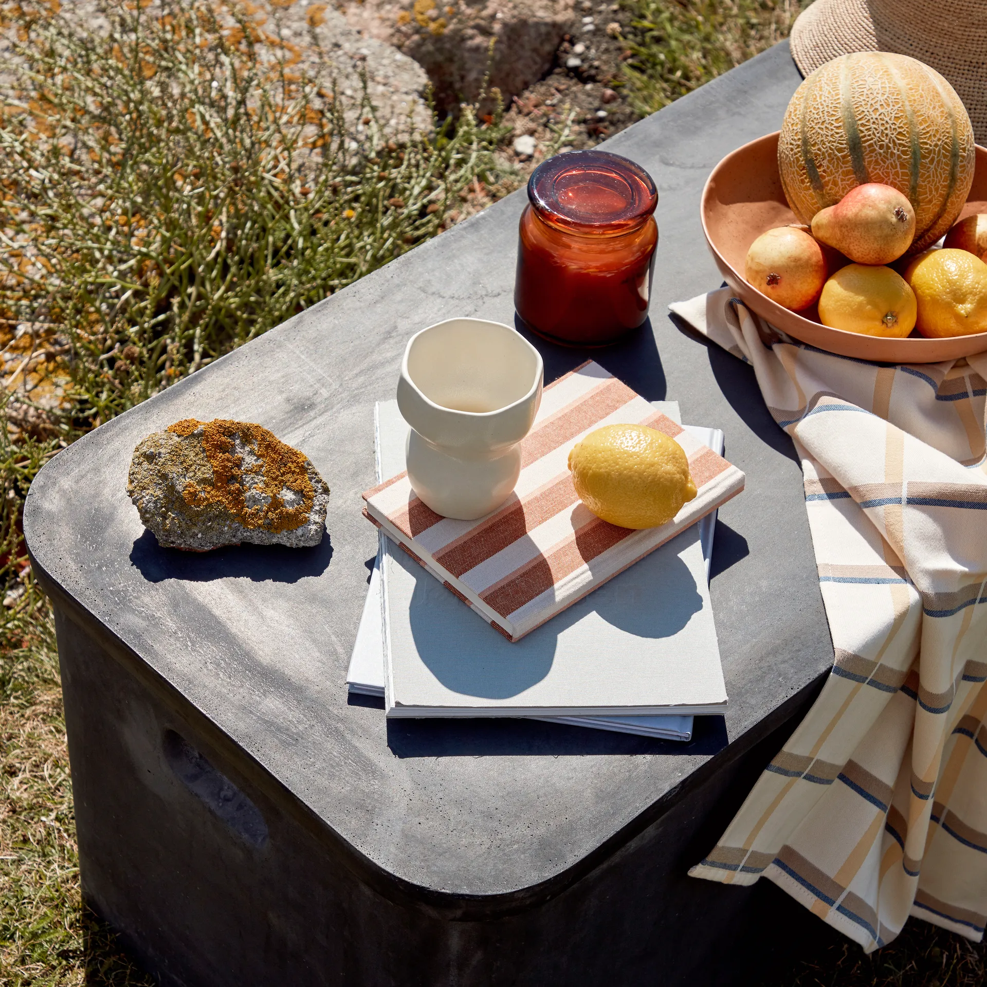 Limfjord マグ 35 cl, soft beige Broste Copenhagen | ブロスト コペンハーゲン