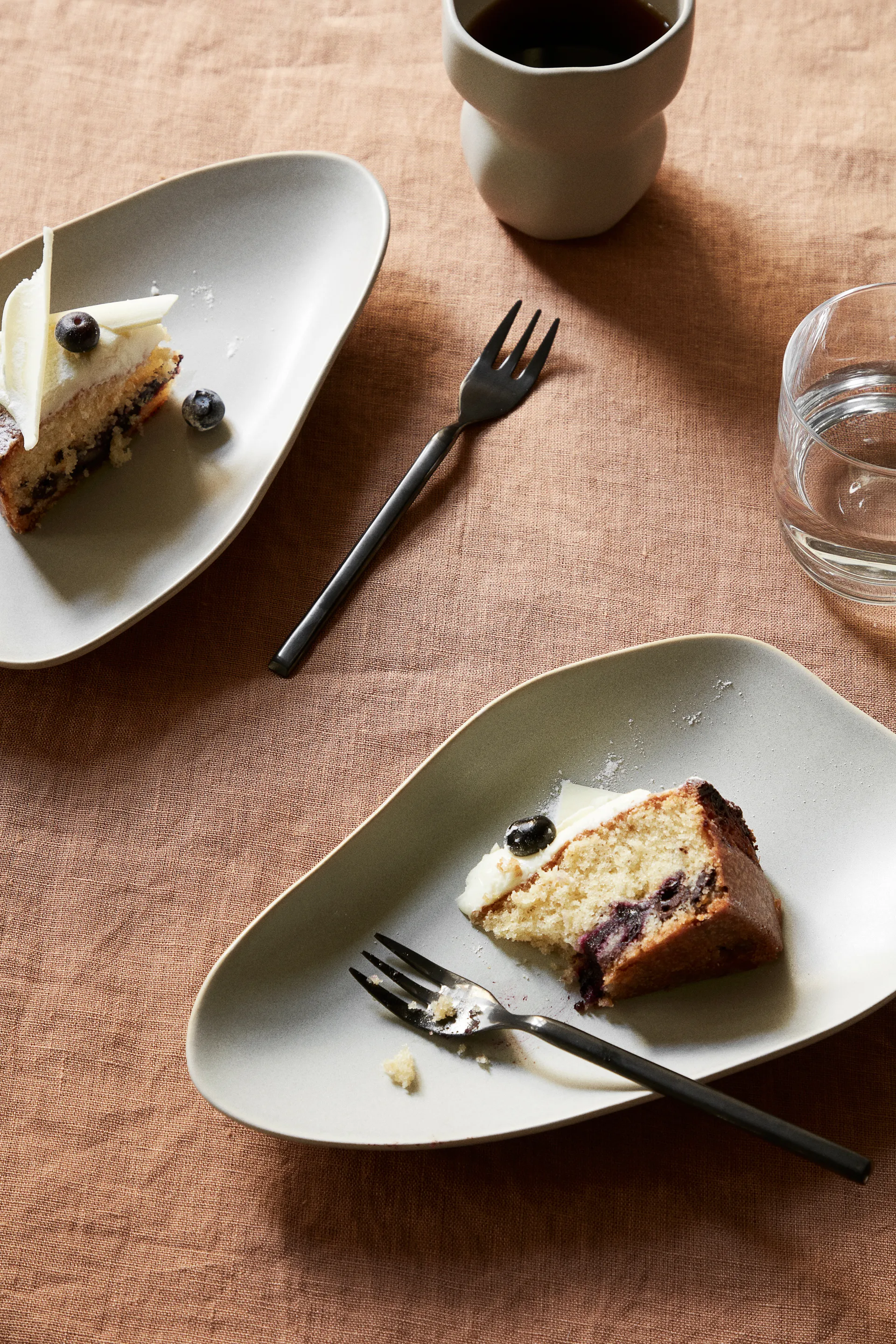 Nordic Bistro カトラリー 16本セット, Mat satin Broste Copenhagen | ブロスト コペンハーゲン