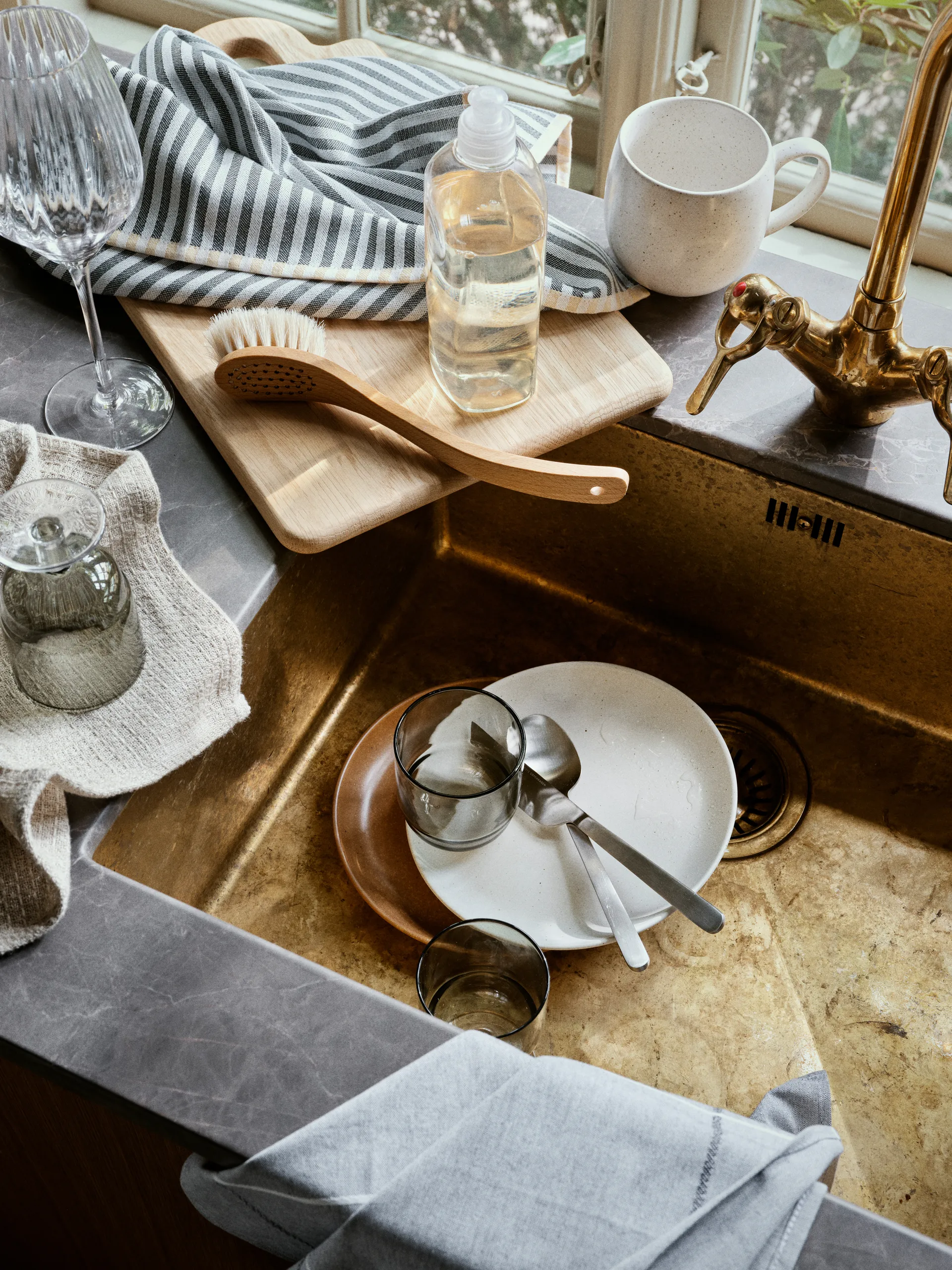 Nordic Bistro カトラリー 16本セット, Mat satin Broste Copenhagen | ブロスト コペンハーゲン