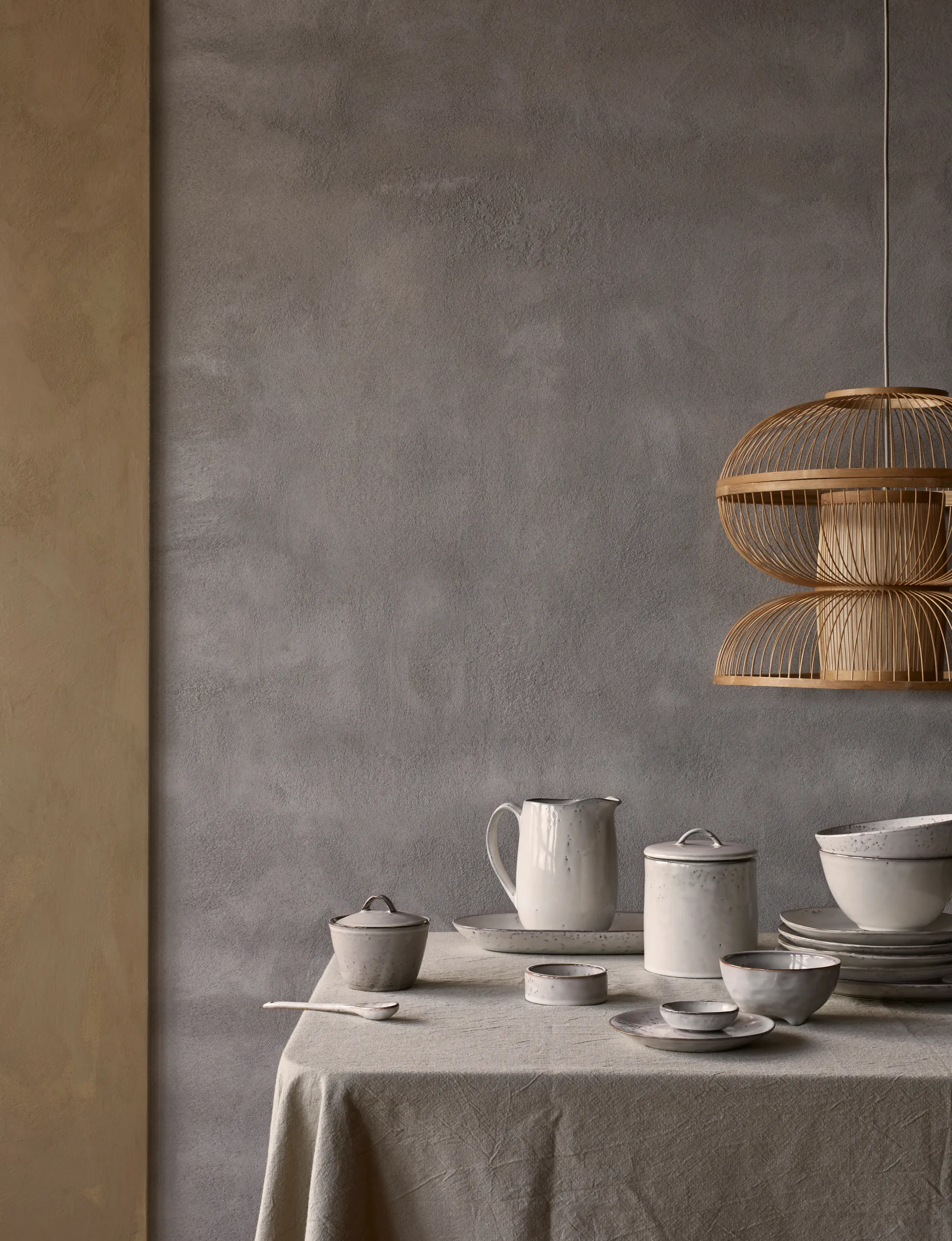 Nordic Sand オーバル サービングプラッター, 13.6x22 cm Broste Copenhagen | ブロスト コペンハーゲン