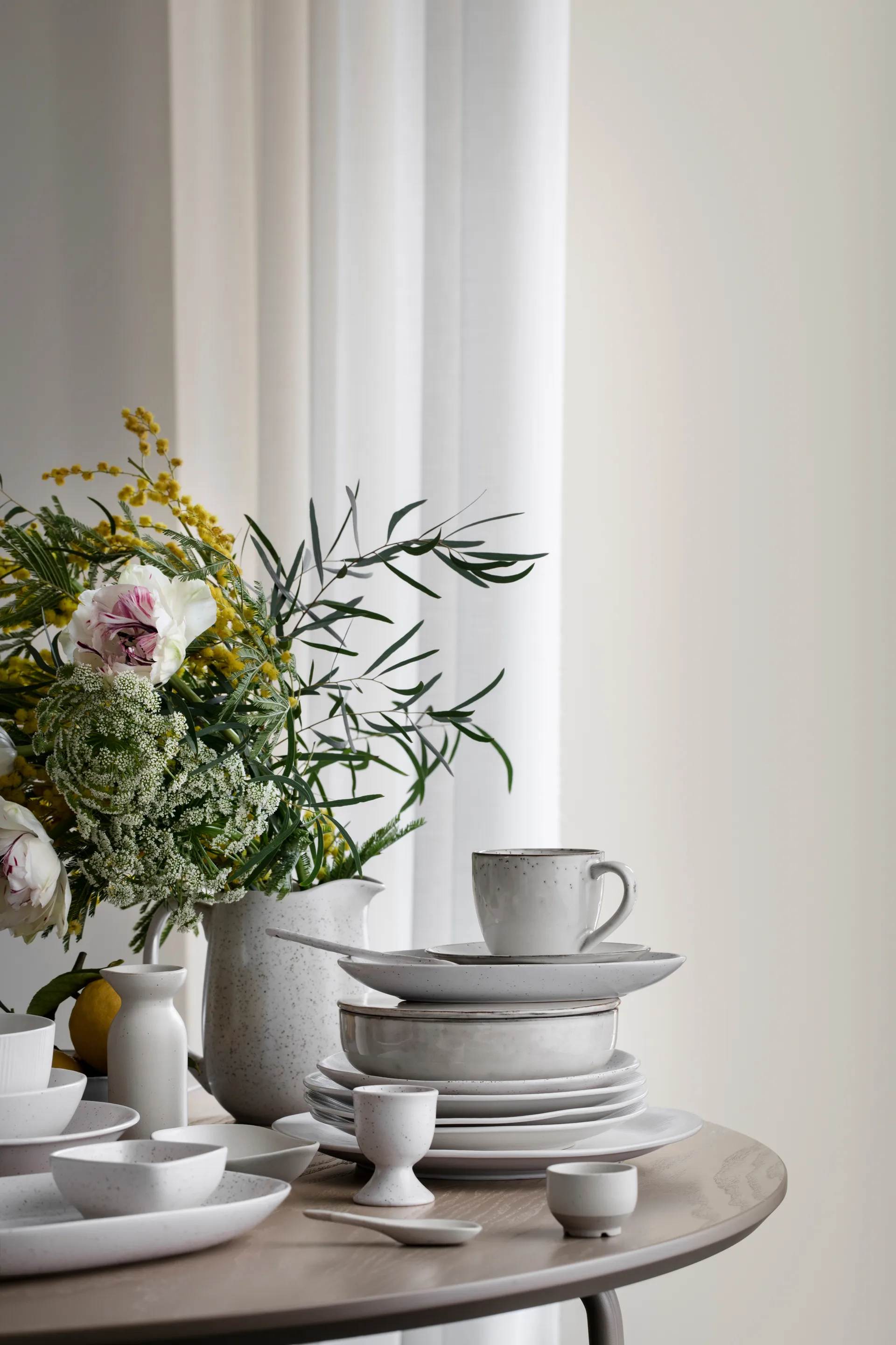 Nordic Vanilla エッグカップ, Cream with grains Broste Copenhagen | ブロスト コペンハーゲン