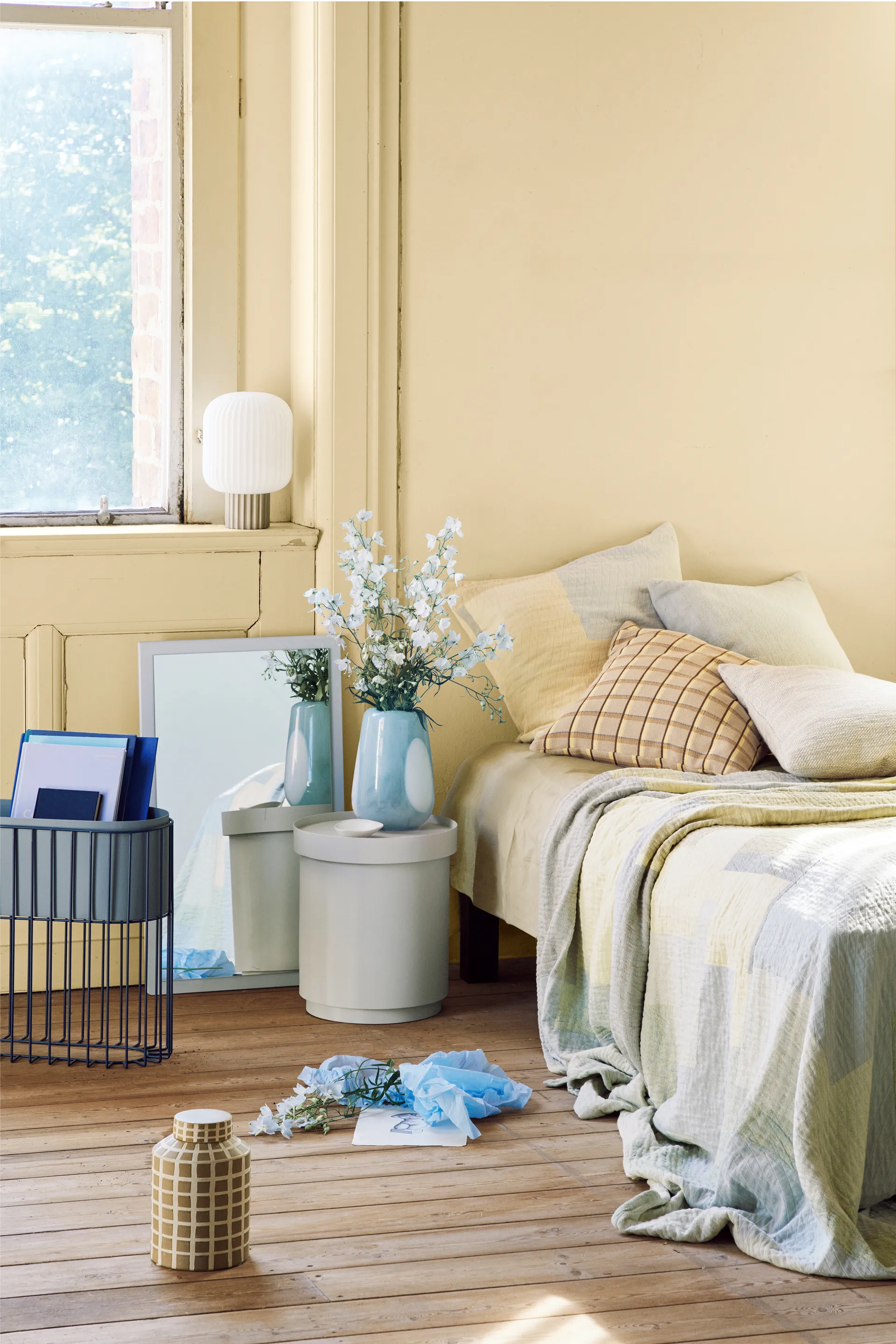 Patch クッションカバー 60x60 cm, Pale banana yellow-blue Broste Copenhagen | ブロスト コペンハーゲン