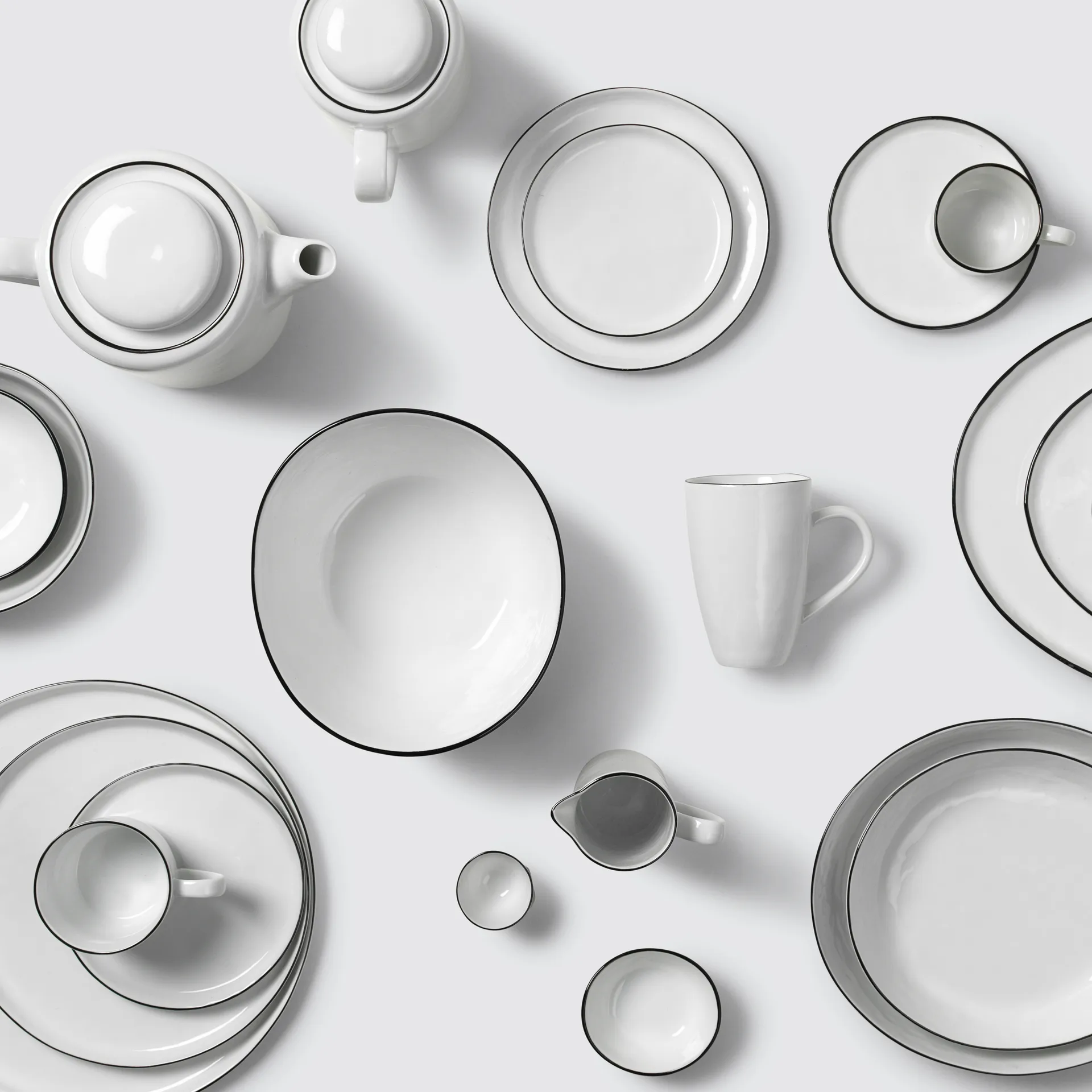 Salt ボウル 23x19.5x5 cm, White-black rim Broste Copenhagen | ブロスト コペンハーゲン