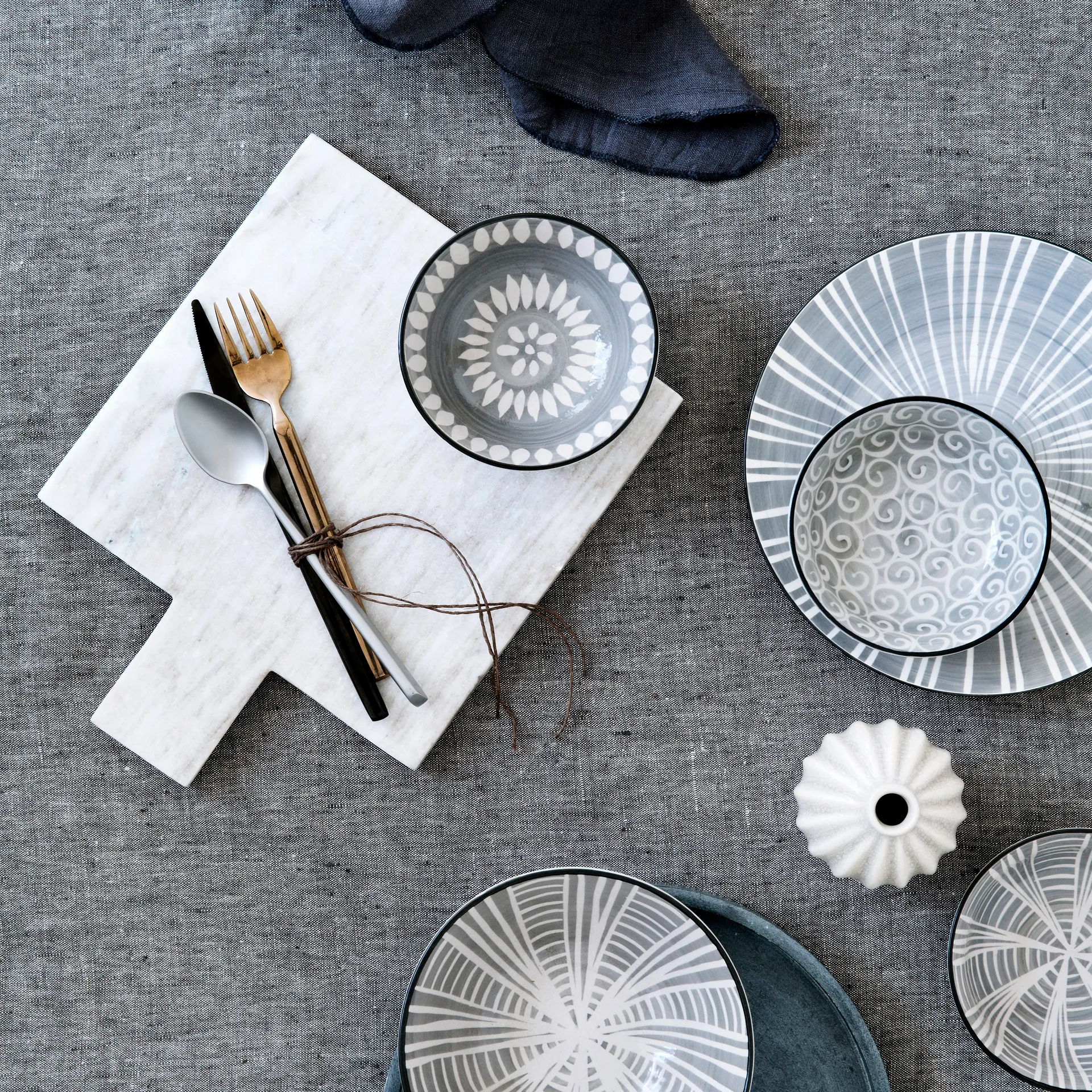 Sletten カトラリー セット 16 ピース, matt stainless steel Broste Copenhagen | ブロスト コペンハーゲン